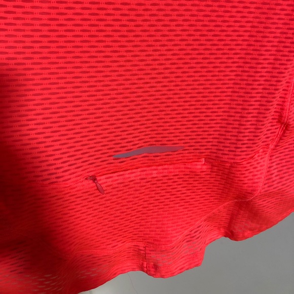 Under Armour Lightweight Long Sleeve Running Shirt - Picture 3 of 6